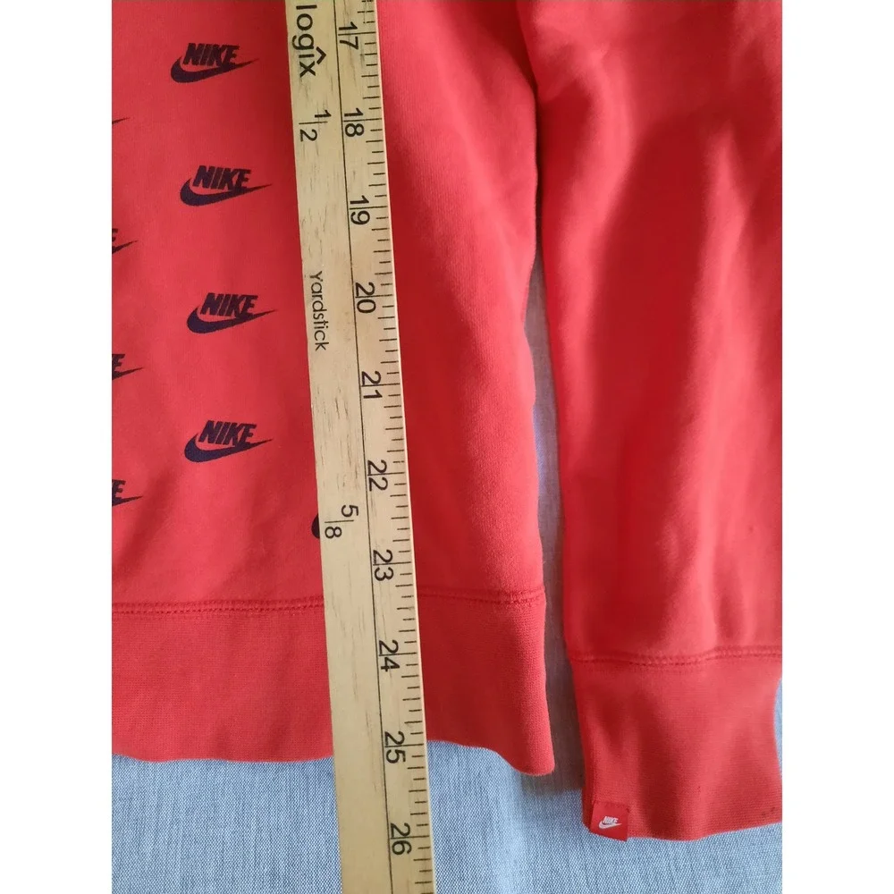 Vintage Nike Men Large Art Logo Pullover Stretch Sweater Round Neck Cotton Blend